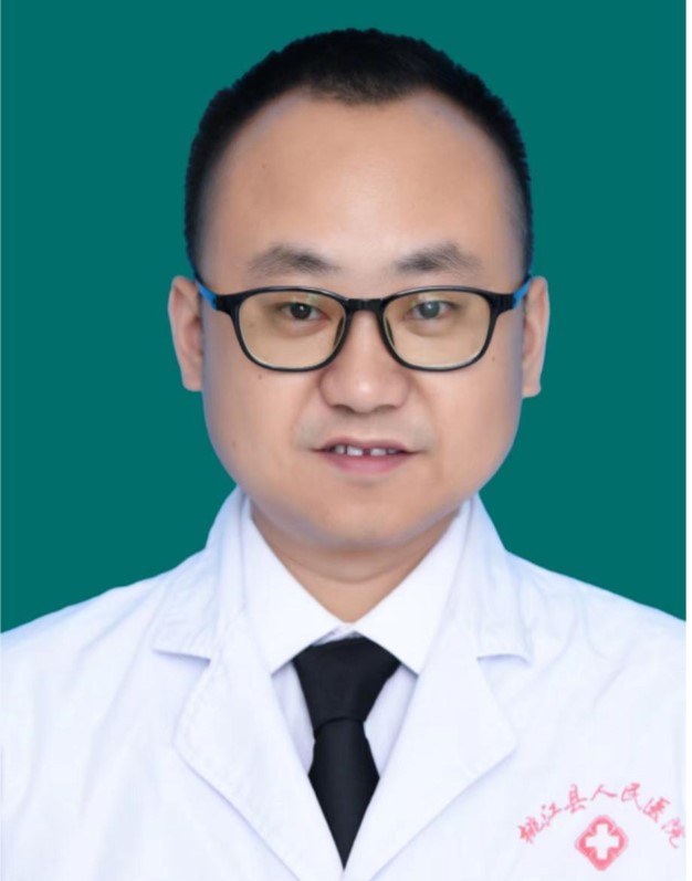 龚雄