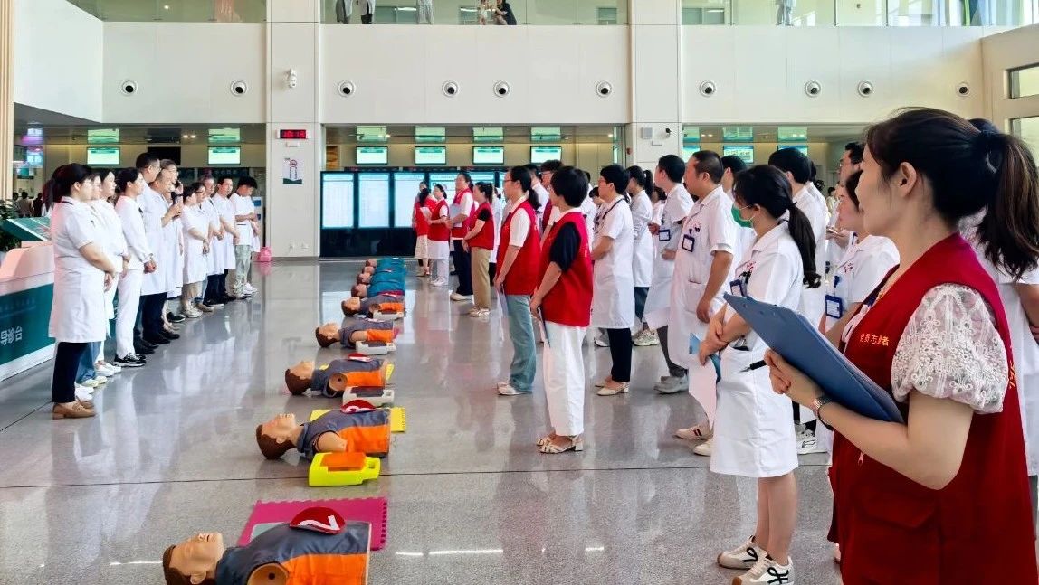 医联赋能强急诊 协同共进护健康——我院与湘雅医院联合开展急诊急救能力提升系列活动