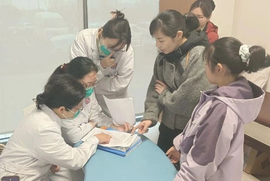 儿童保健门诊开展春季生长发育义诊，助力孩子科学长高